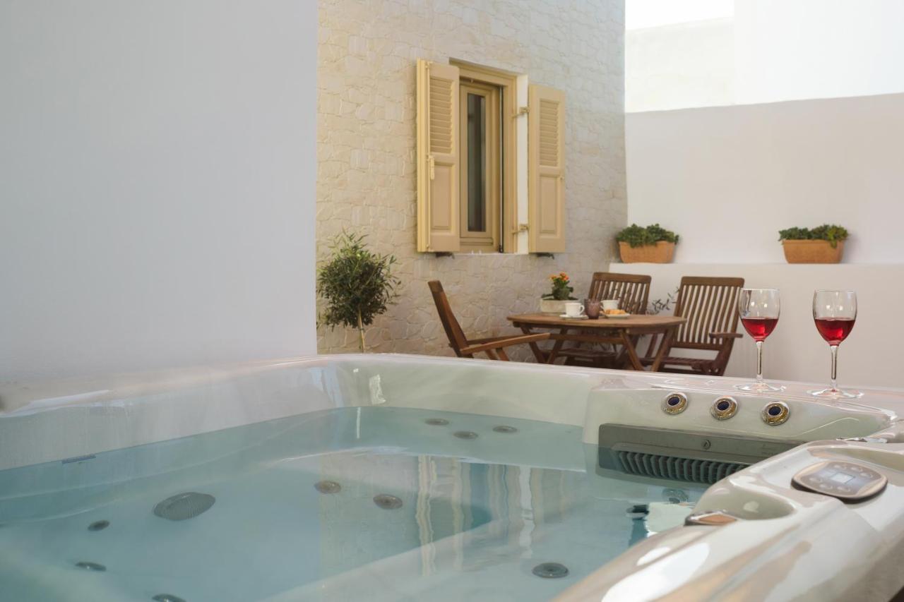 Heart Of Oia - Private House With Jacuzzi Διαμέρισμα Εξωτερικό φωτογραφία