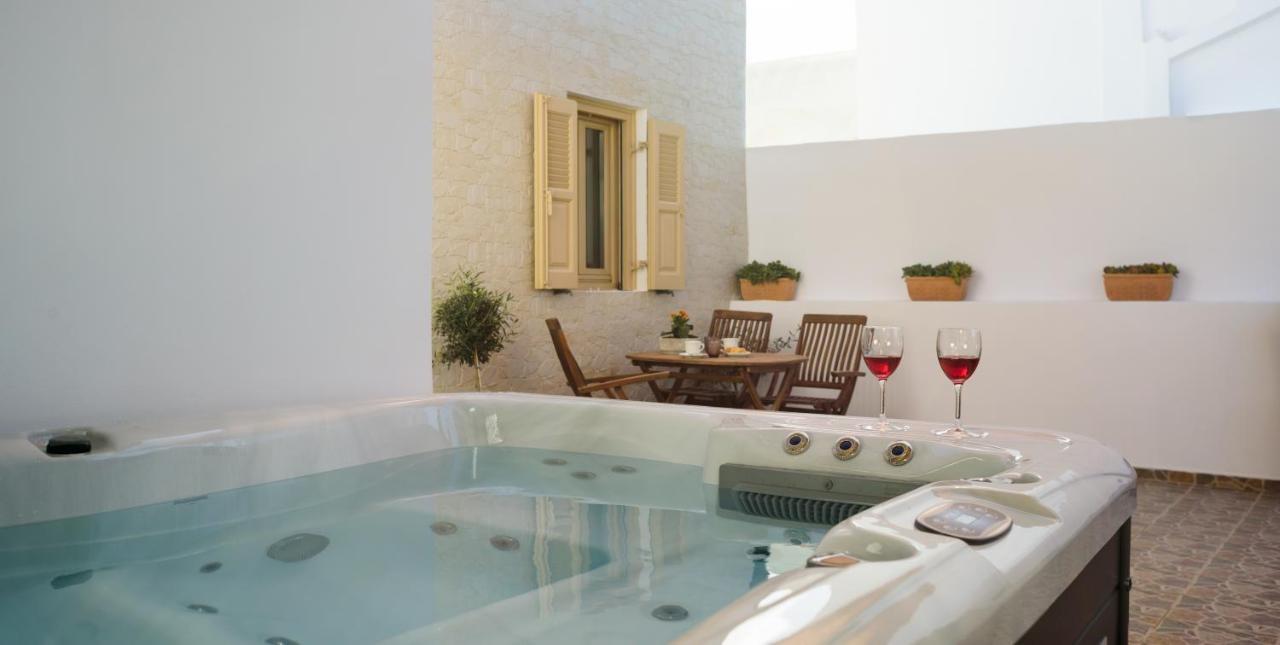 Heart Of Oia - Private House With Jacuzzi Διαμέρισμα Εξωτερικό φωτογραφία