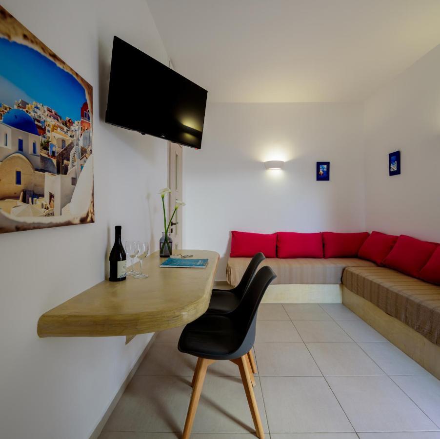 Heart Of Oia - Private House With Jacuzzi Διαμέρισμα Εξωτερικό φωτογραφία