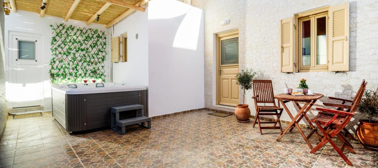 Heart Of Oia - Private House With Jacuzzi Διαμέρισμα Εξωτερικό φωτογραφία